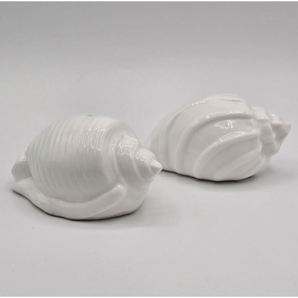 Vintage Rare Sea Shell Salt and Pepper Bone China By Stafford - Picture 2 of 12